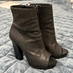 Women’s, size 8 AllSaints Manifest Black Snakeskin Leather Open Peep Toe Booties